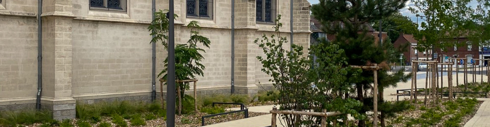 A'gora bestrating voor project in Onnaing (FR)