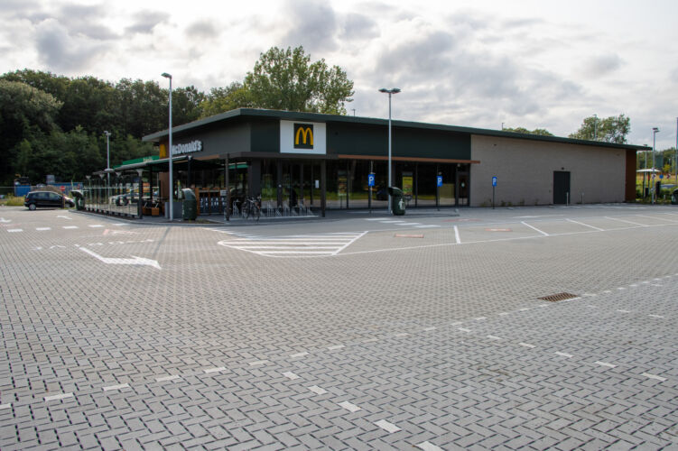 2024 Mc Donalds Stekene Perfora LR 5