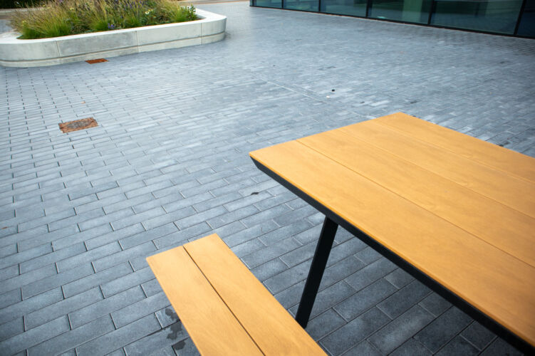 2024 West Wing Park Roeselare Agora LR 16